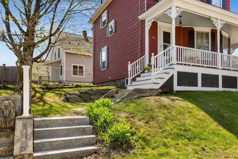 139 Thornton Street Portsmouth NH 03801