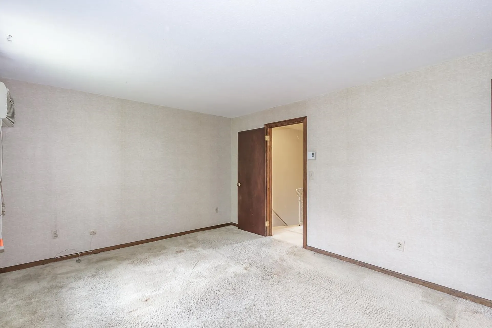 24 Fieldstone Drive Londonderry NH 03053