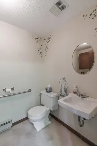 24 Fieldstone Drive Londonderry NH 03053