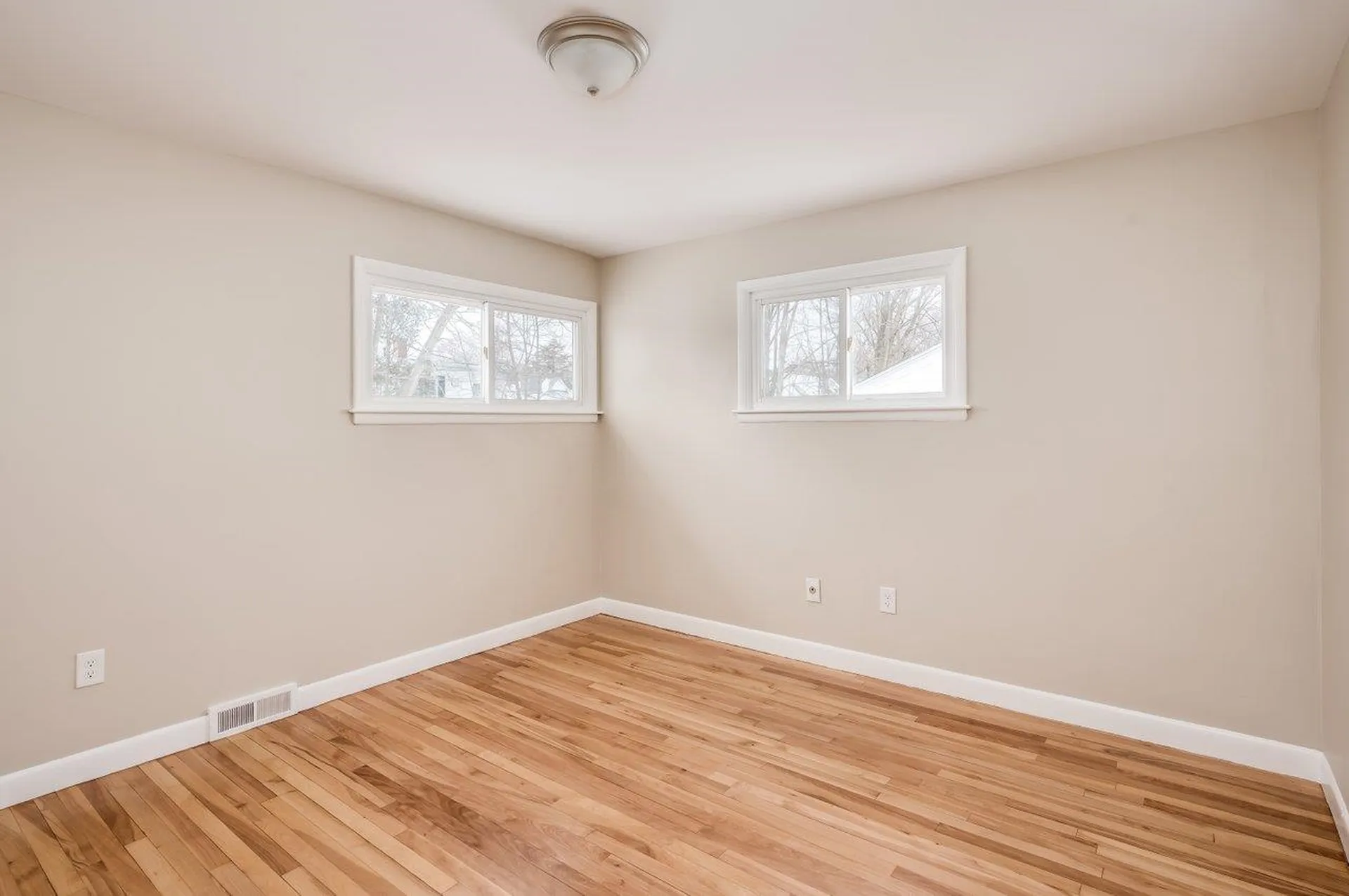 188 Portsmouth Avenue Manchester NH 03109