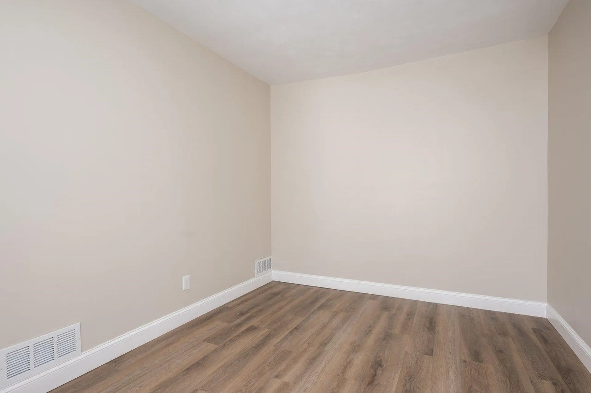 188 Portsmouth Avenue Manchester NH 03109