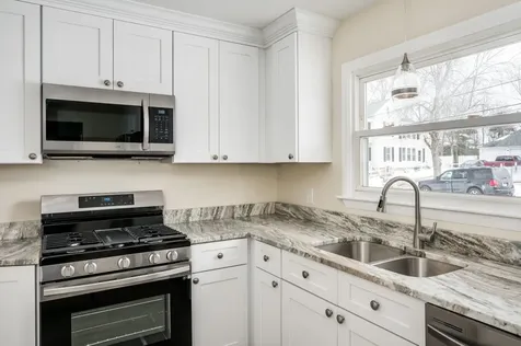 188 Portsmouth Avenue Manchester NH 03109