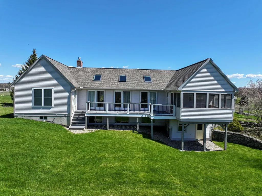 236 Gilson Lane Ferrisburgh VT 05473