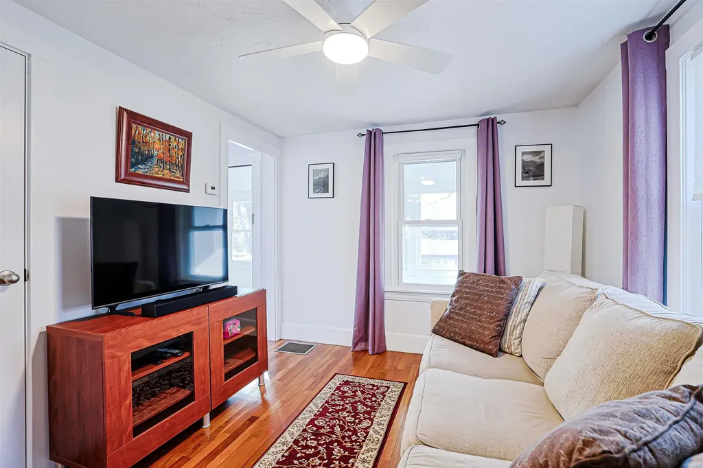 64 School Street Allenstown NH 03275
