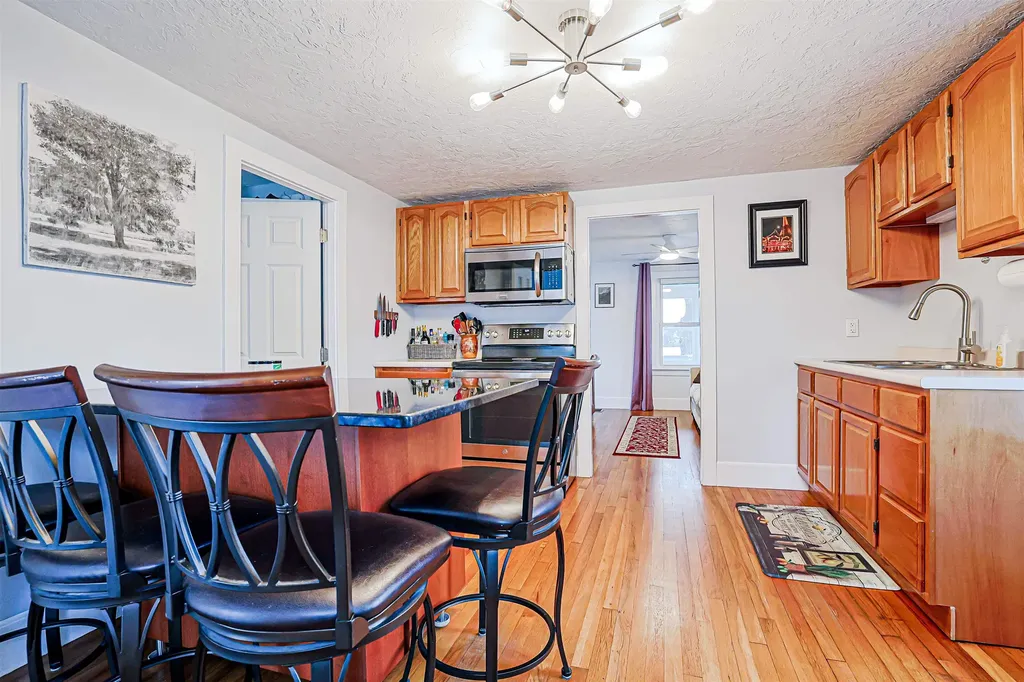 64 School Street Allenstown NH 03275