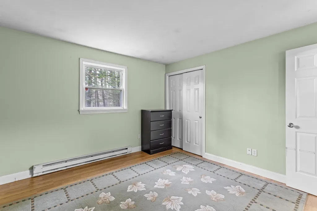 4 Deer Street Tilton NH 03276