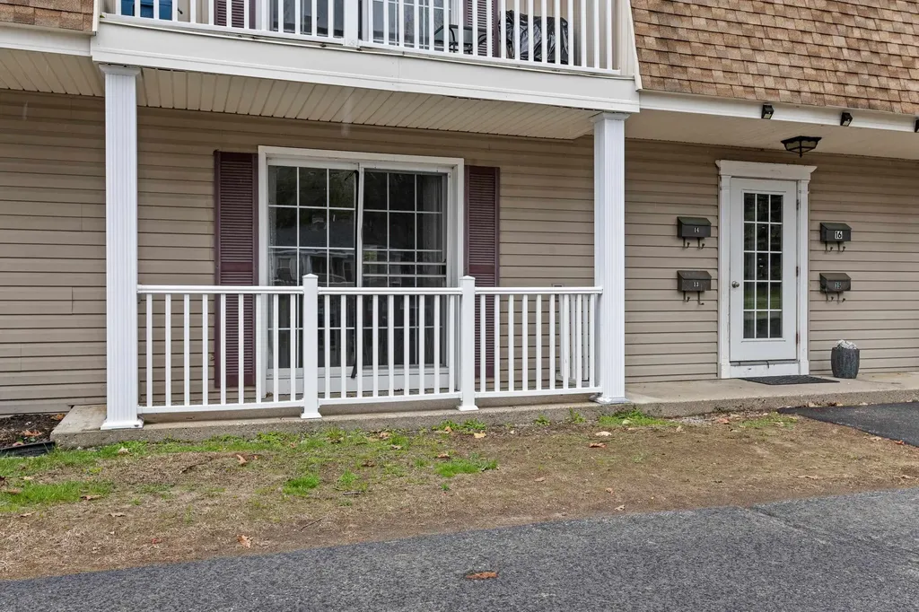4 Deer Street Tilton NH 03276