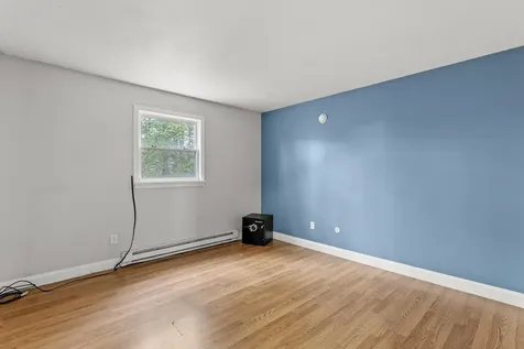 4 Deer Street Tilton NH 03276