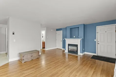 4 Deer Street Tilton NH 03276