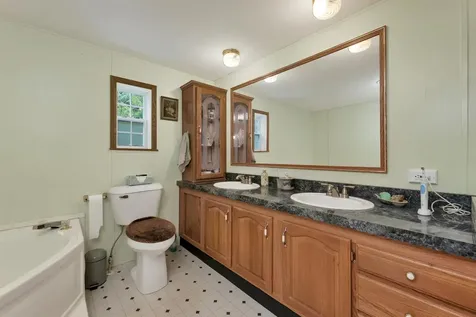 11 Lilac Lane Belmont NH 03220
