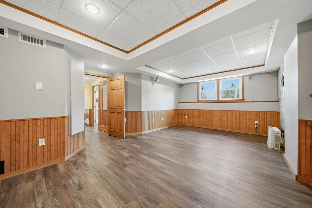 26 Mayflower Drive Litchfield NH 03052