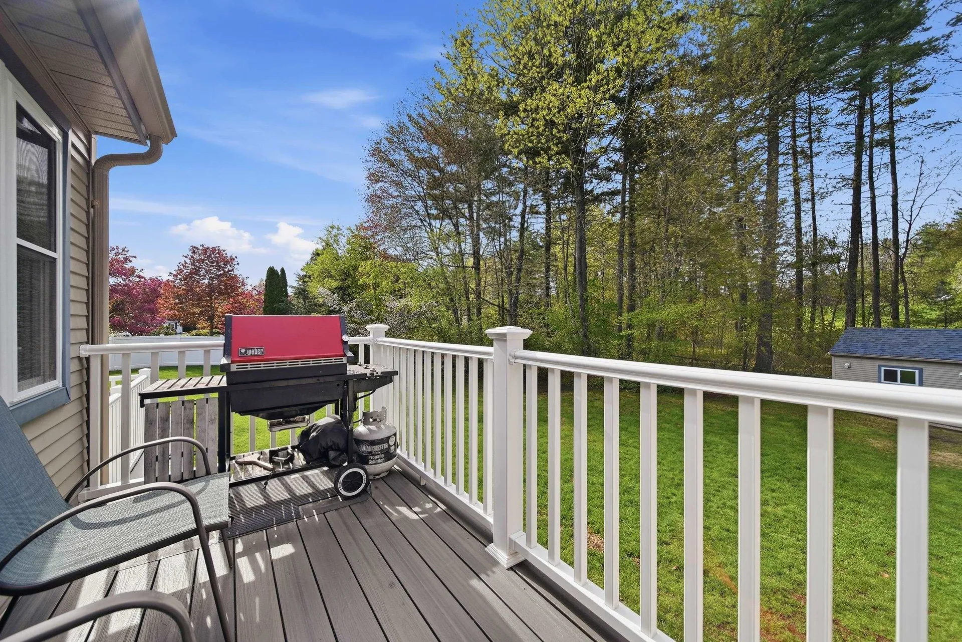 26 Mayflower Drive Litchfield NH 03052