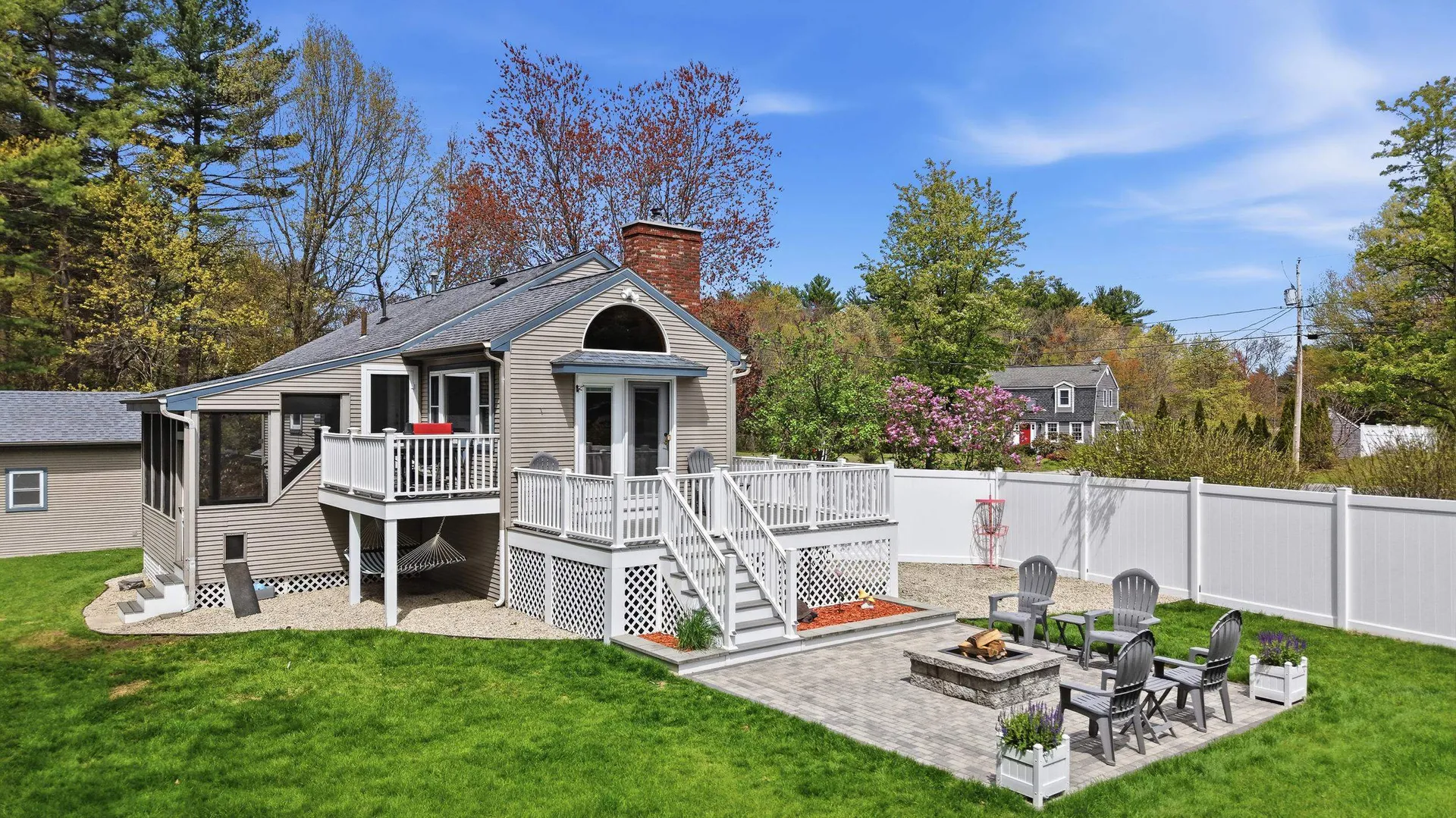 26 Mayflower Drive Litchfield NH 03052