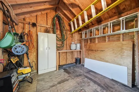 26 Mayflower Drive Litchfield NH 03052