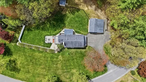 26 Mayflower Drive Litchfield NH 03052