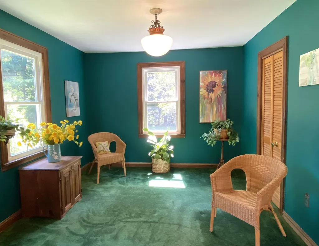 364 Bonnyvale Road Brattleboro VT 05301