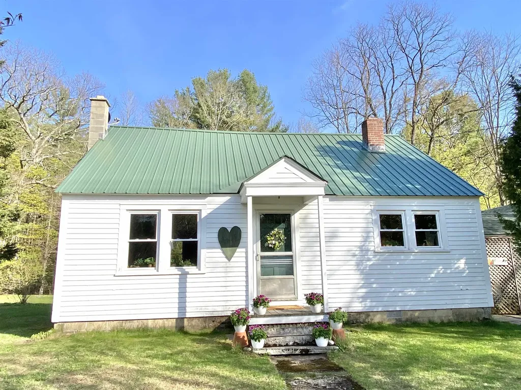 364 Bonnyvale Road Brattleboro VT 05301