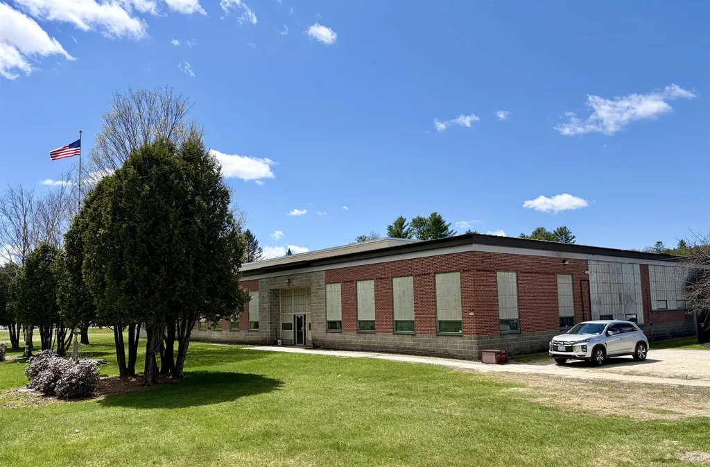390 Highland Avenue Littleton NH 03561