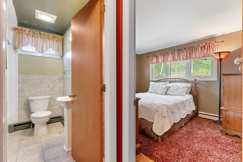 39 Maplewood Avenue Barre City VT 05641