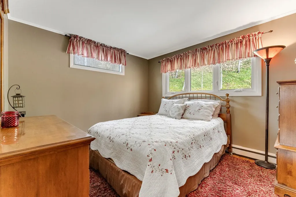 39 Maplewood Avenue Barre City VT 05641