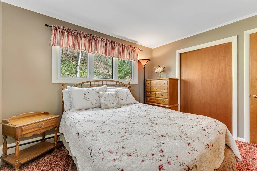 39 Maplewood Avenue Barre City VT 05641
