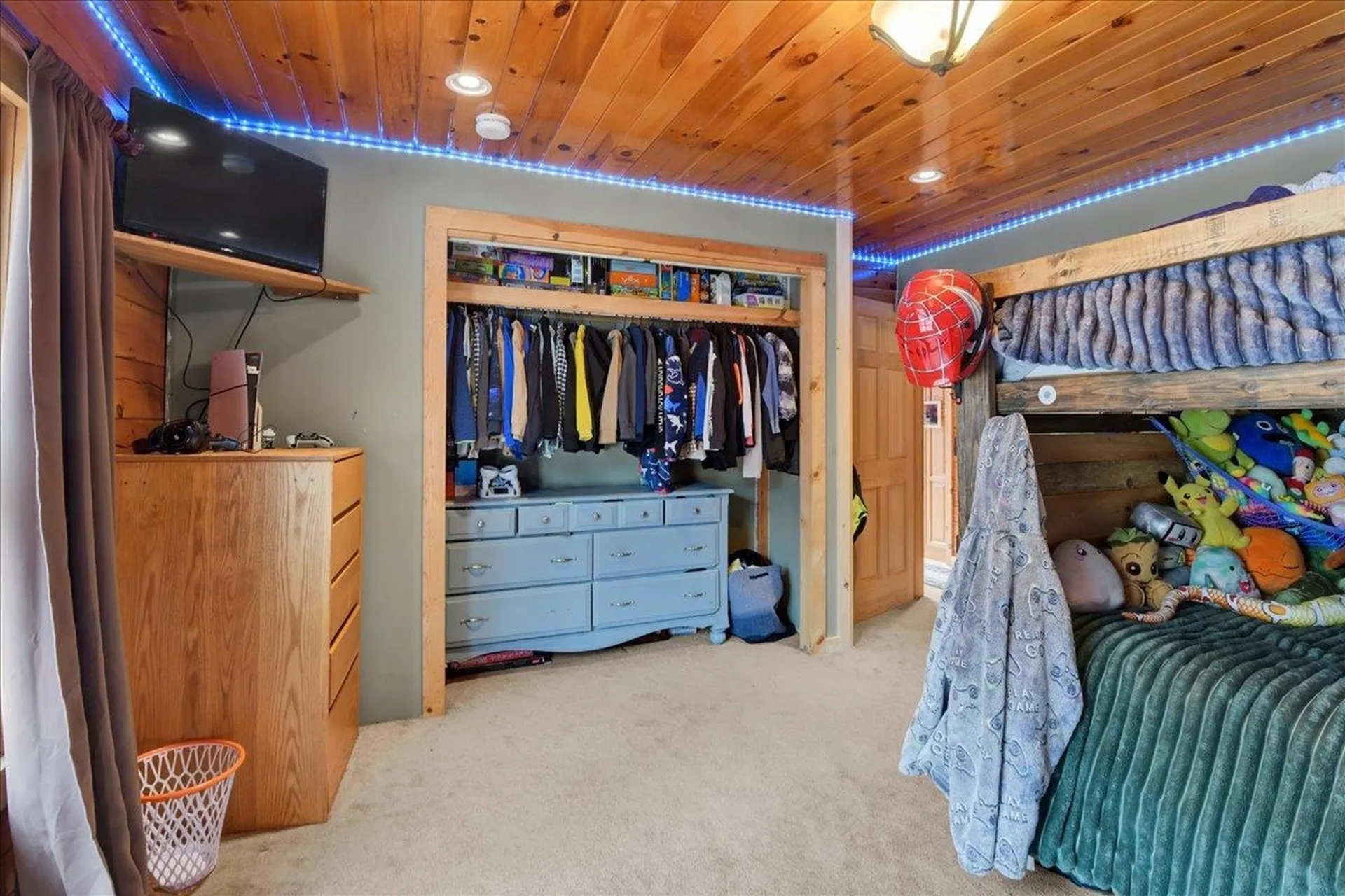 487 Rue Madeline Readsboro VT 05350