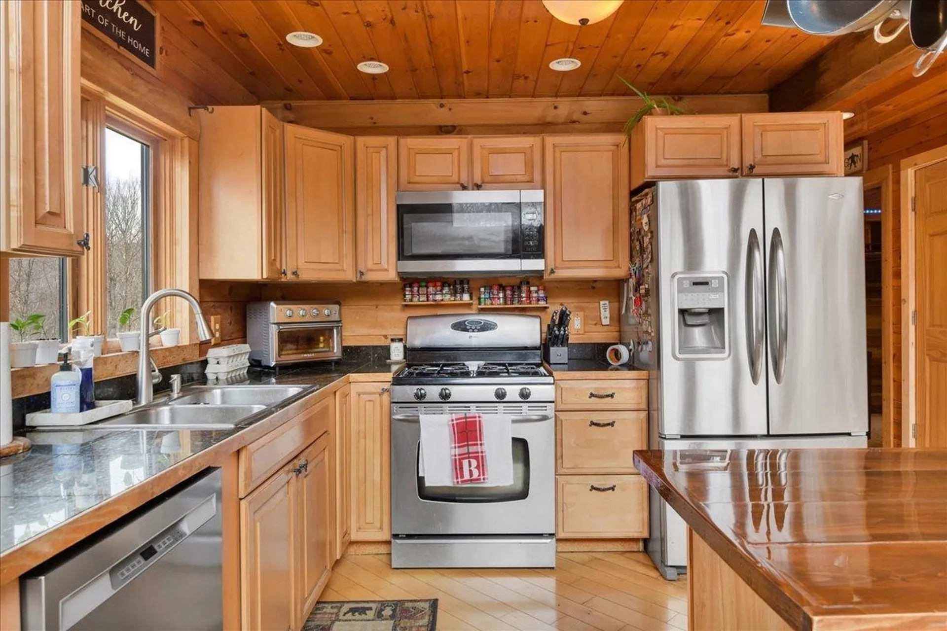 487 Rue Madeline Readsboro VT 05350