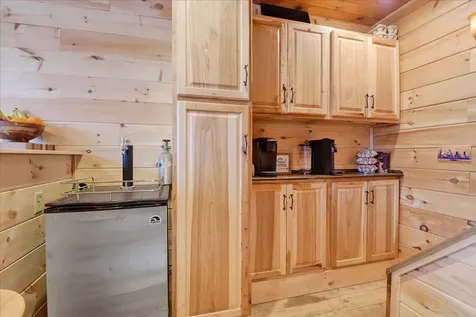 487 Rue Madeline Readsboro VT 05350