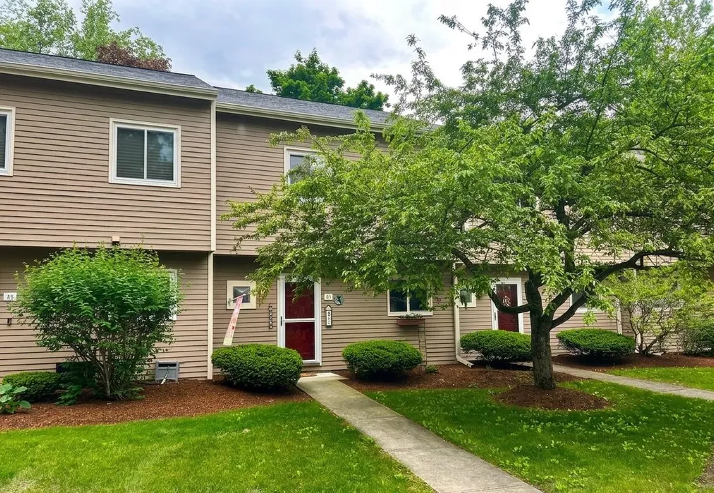 A2 Stonehedge Drive South Burlington VT 05403