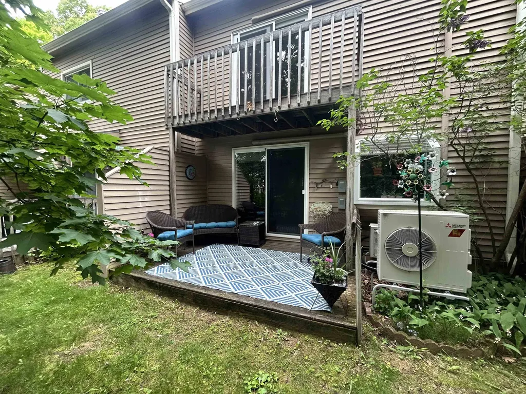 A2 Stonehedge Drive South Burlington VT 05403