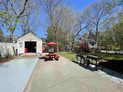 145 Anthony Street Manchester NH 03103