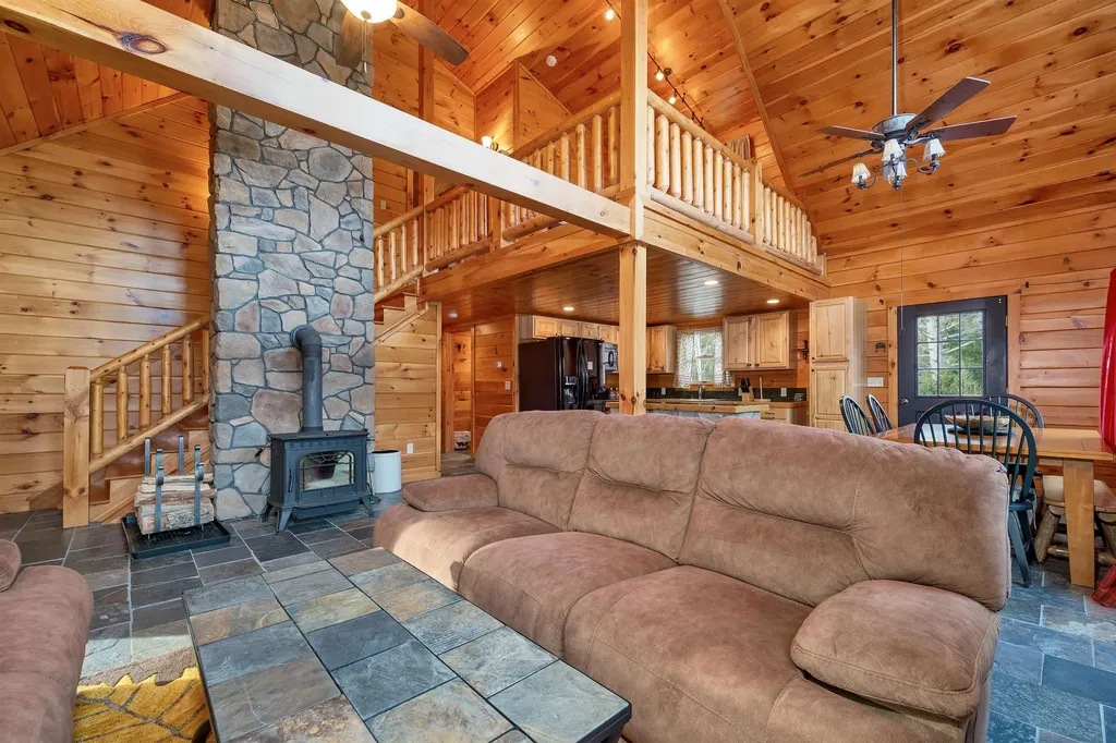 72 Black Bear Road Carroll NH 03595