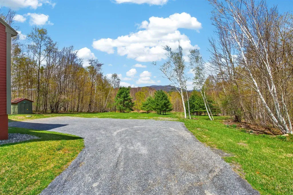 142 Schenkar Road Pownal VT 05261