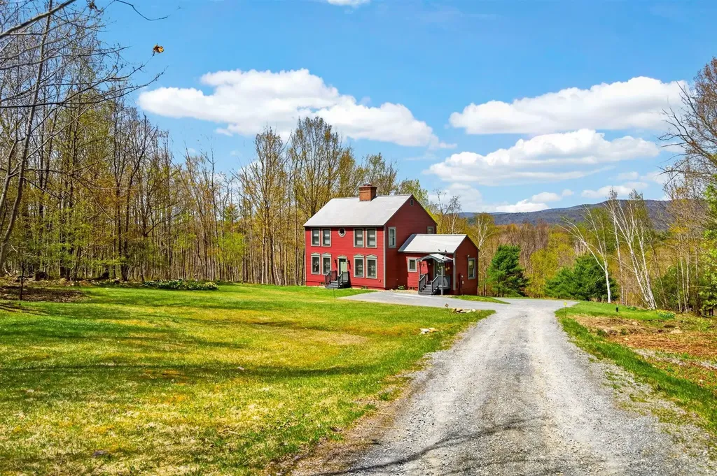 142 Schenkar Road Pownal VT 05261