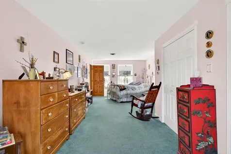 142 Schenkar Road Pownal VT 05261