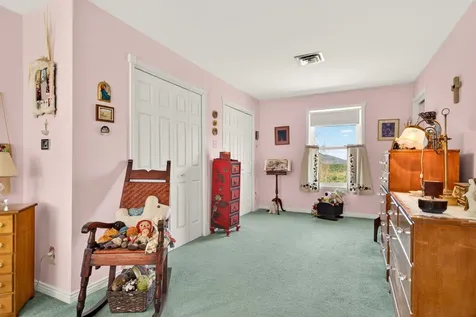 142 Schenkar Road Pownal VT 05261