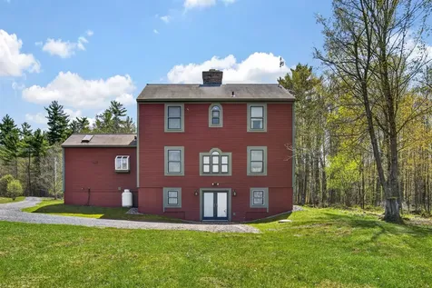 142 Schenkar Road Pownal VT 05261