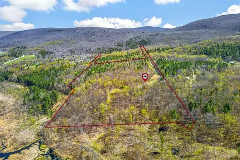 142 Schenkar Road Pownal VT 05261