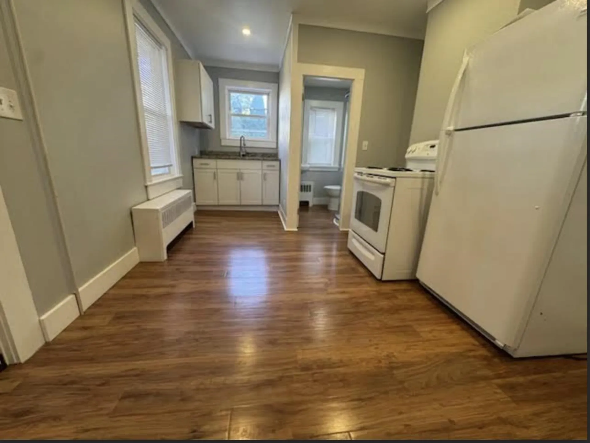 25 Elm Street Newmarket NH 03857