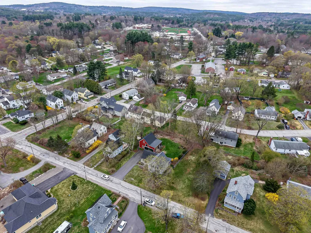 82 Knight Street Milford NH 03055