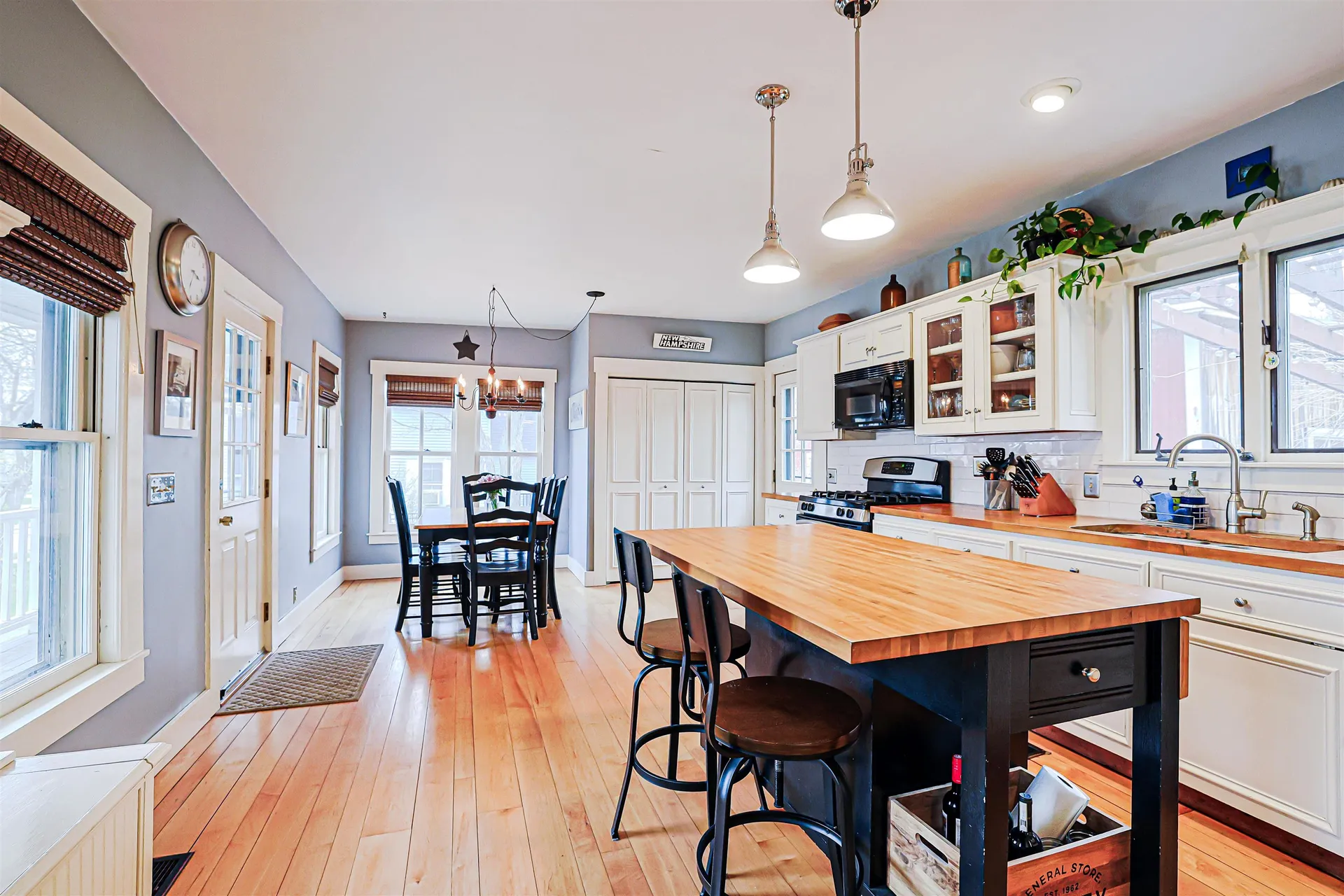 82 Knight Street Milford NH 03055