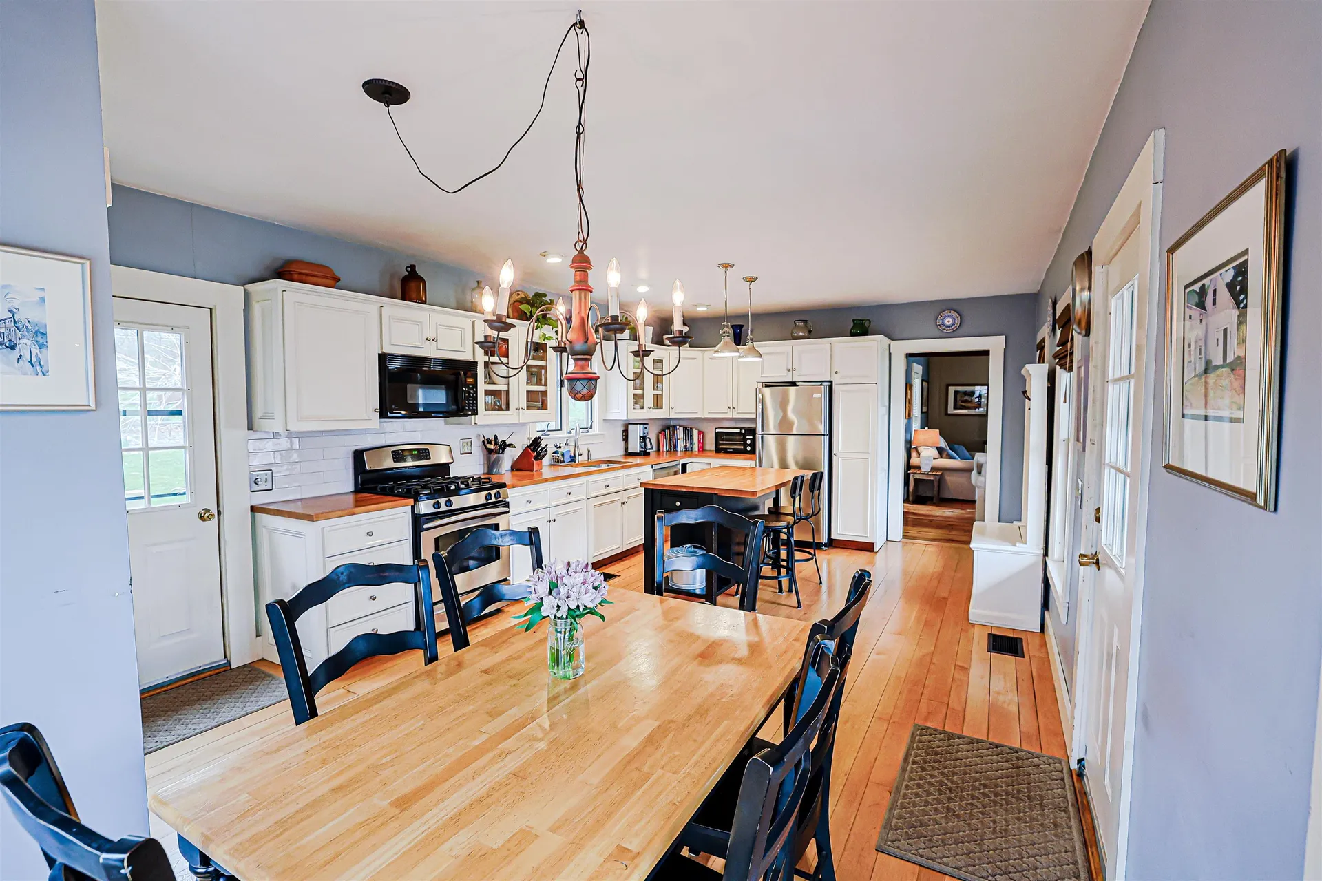 82 Knight Street Milford NH 03055