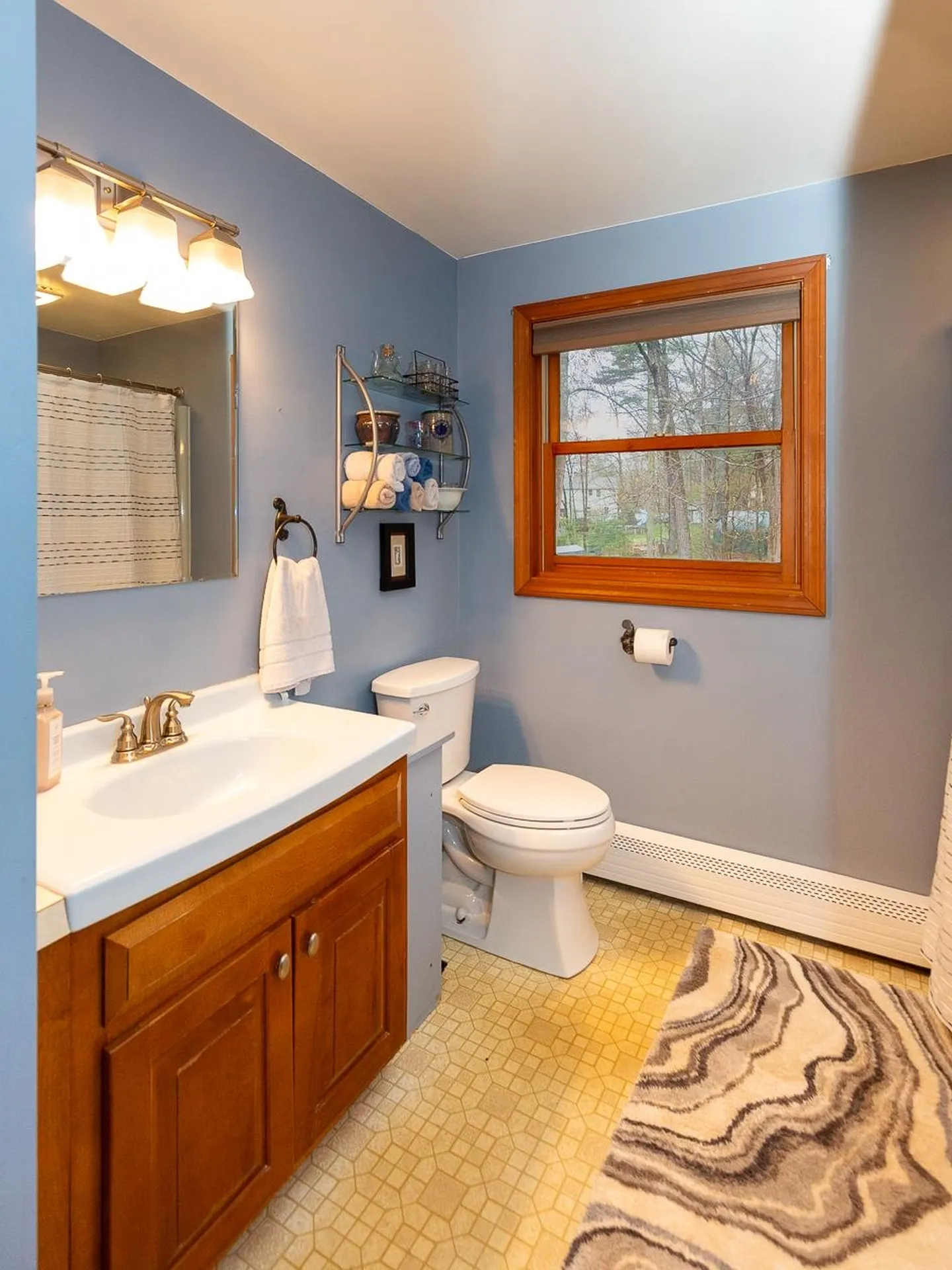 8 Laurel Lane Stratham NH 03885
