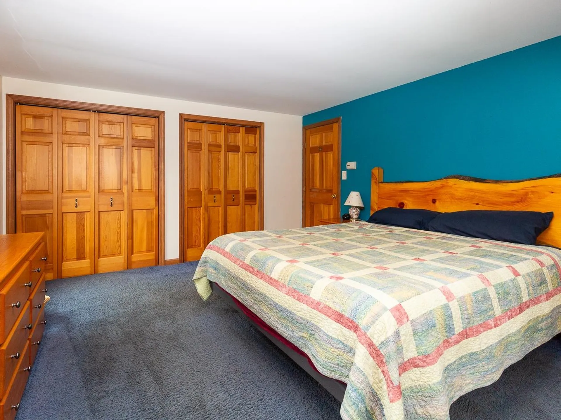8 Laurel Lane Stratham NH 03885