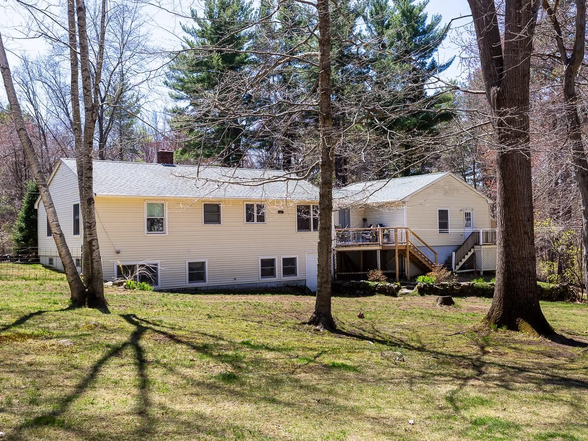 8 Laurel Lane Stratham NH 03885