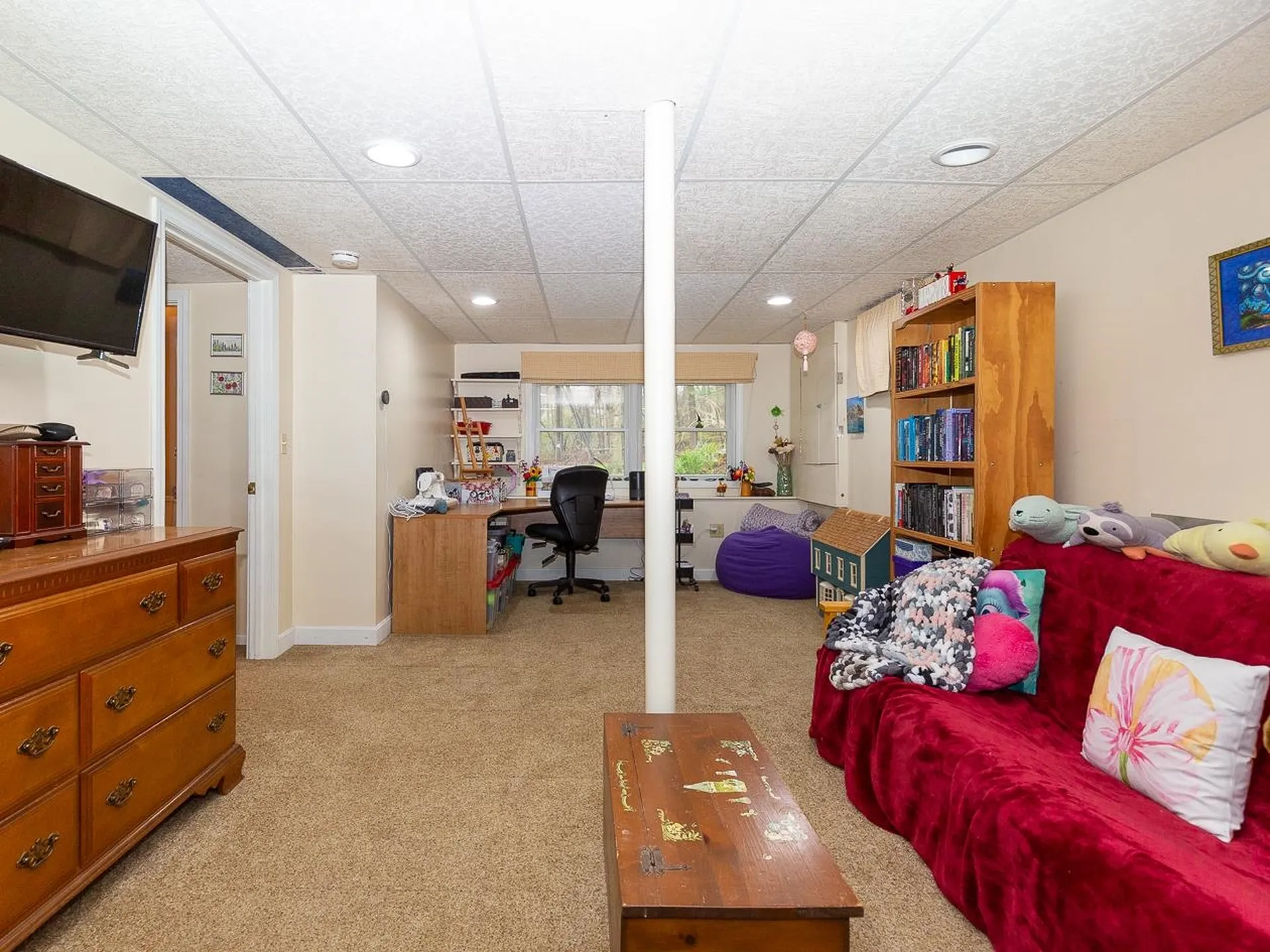 8 Laurel Lane Stratham NH 03885