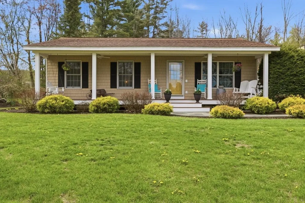 1138 Barber Pond Road Pownal VT 05261