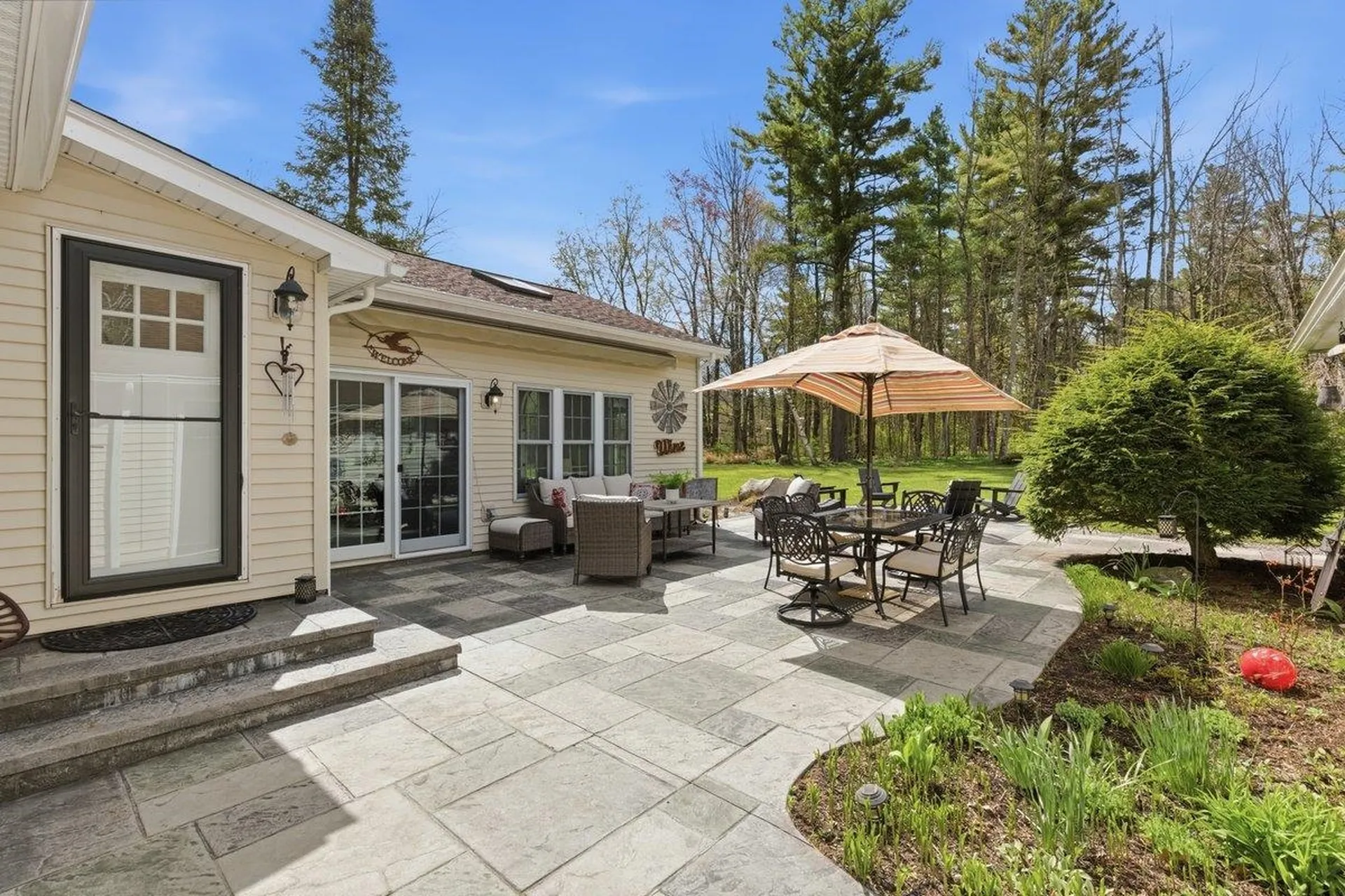 1138 Barber Pond Road Pownal VT 05261
