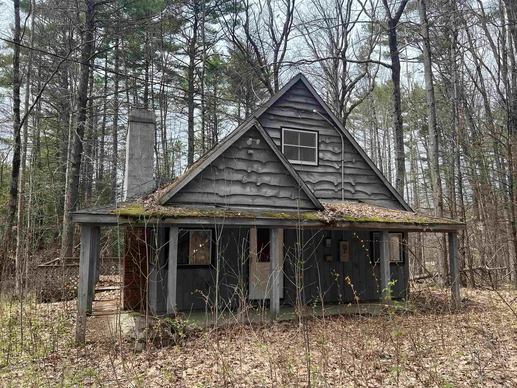 290 Thompson Road Conway NH 03860