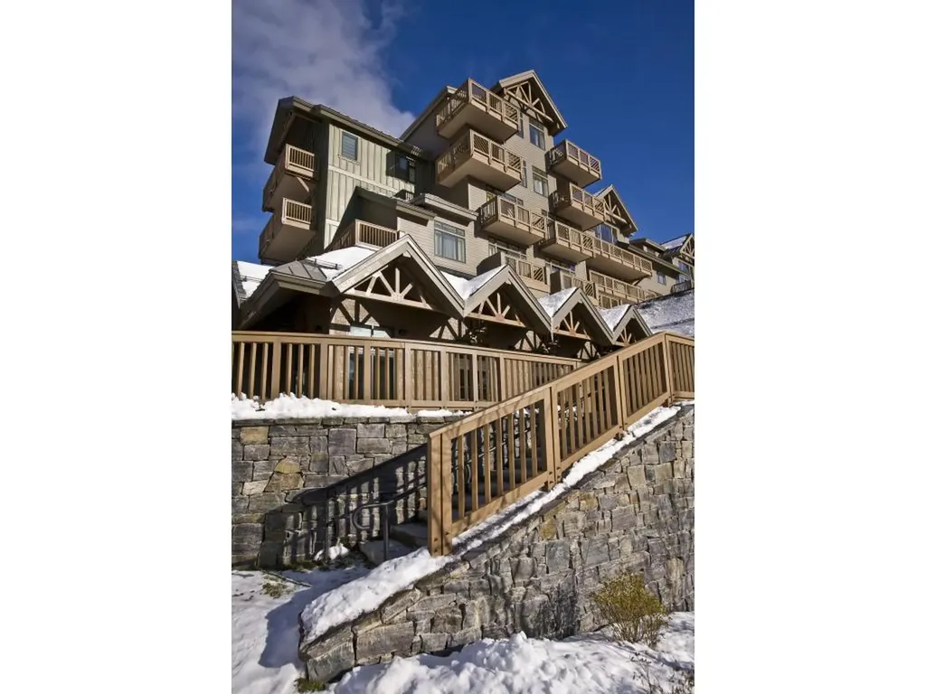 7412 Mountain Road Stowe VT 05672